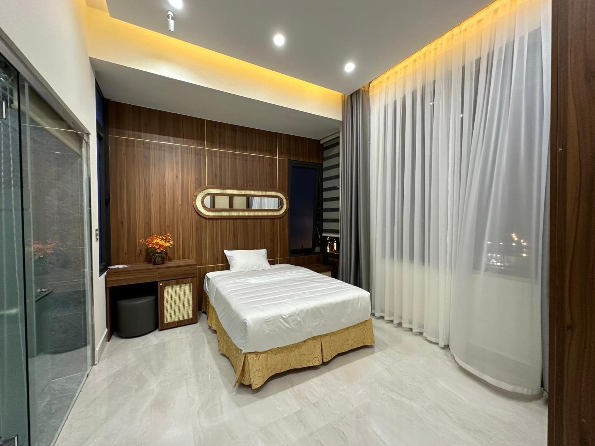 Lena Homestay & Villa Dong Hoi Bagian luar foto